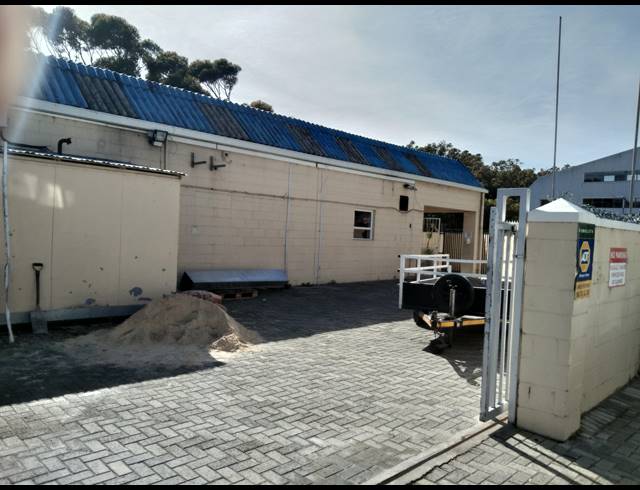 156M² FACTORY SOLD IN IMHOFFS GIFT